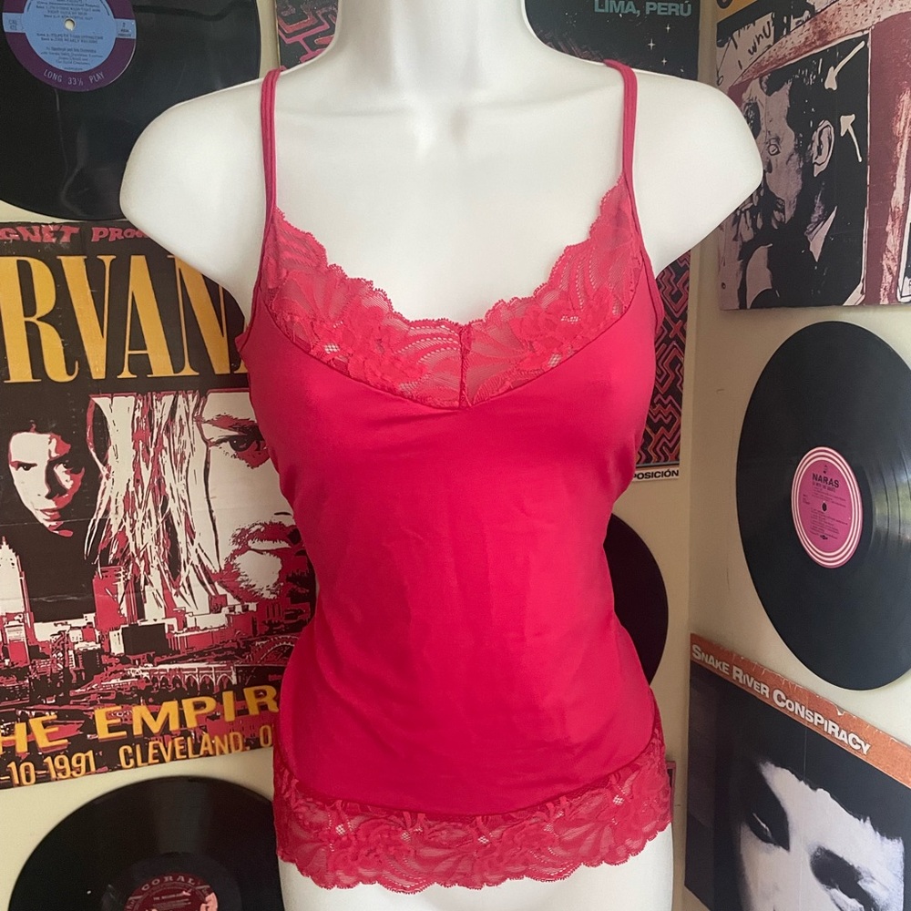Hot pink / red White House Black Market small lace top / camisole
